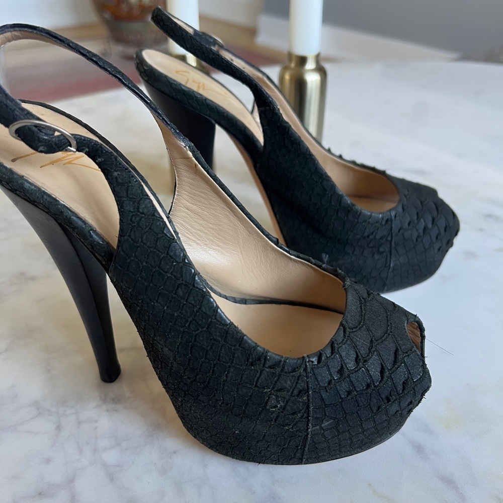 Giuseppe Zanotti Black Slingback Heels